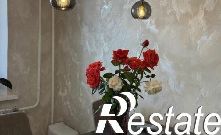 3-комн квартира улица Машиностроителей, 19,  д. 19