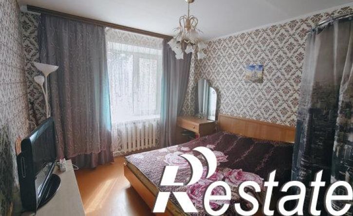 3-комн квартира улица Лескова, 10,  д. 10