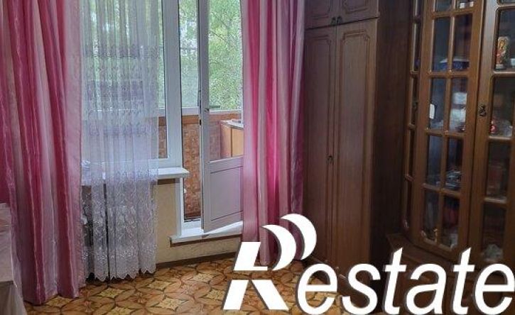 3-комн квартира улица Машиностроителей, 10,  д. 10