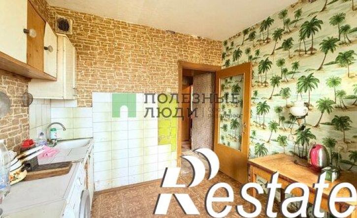 4-комн квартира улица Дмитрия Блынского, 12,  д. 12